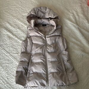 Quilted puffer vest with detachable hood